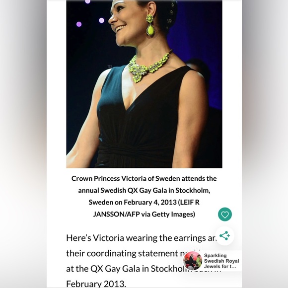 Apolonia Neon Yellow Crystal Stone Cluster Statement Necklace - Picture 10 of 11